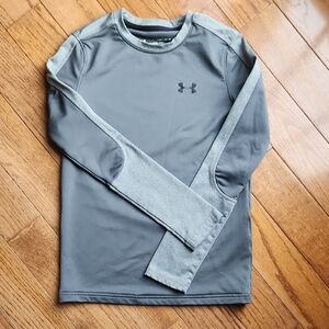 Boys Under Armour Top